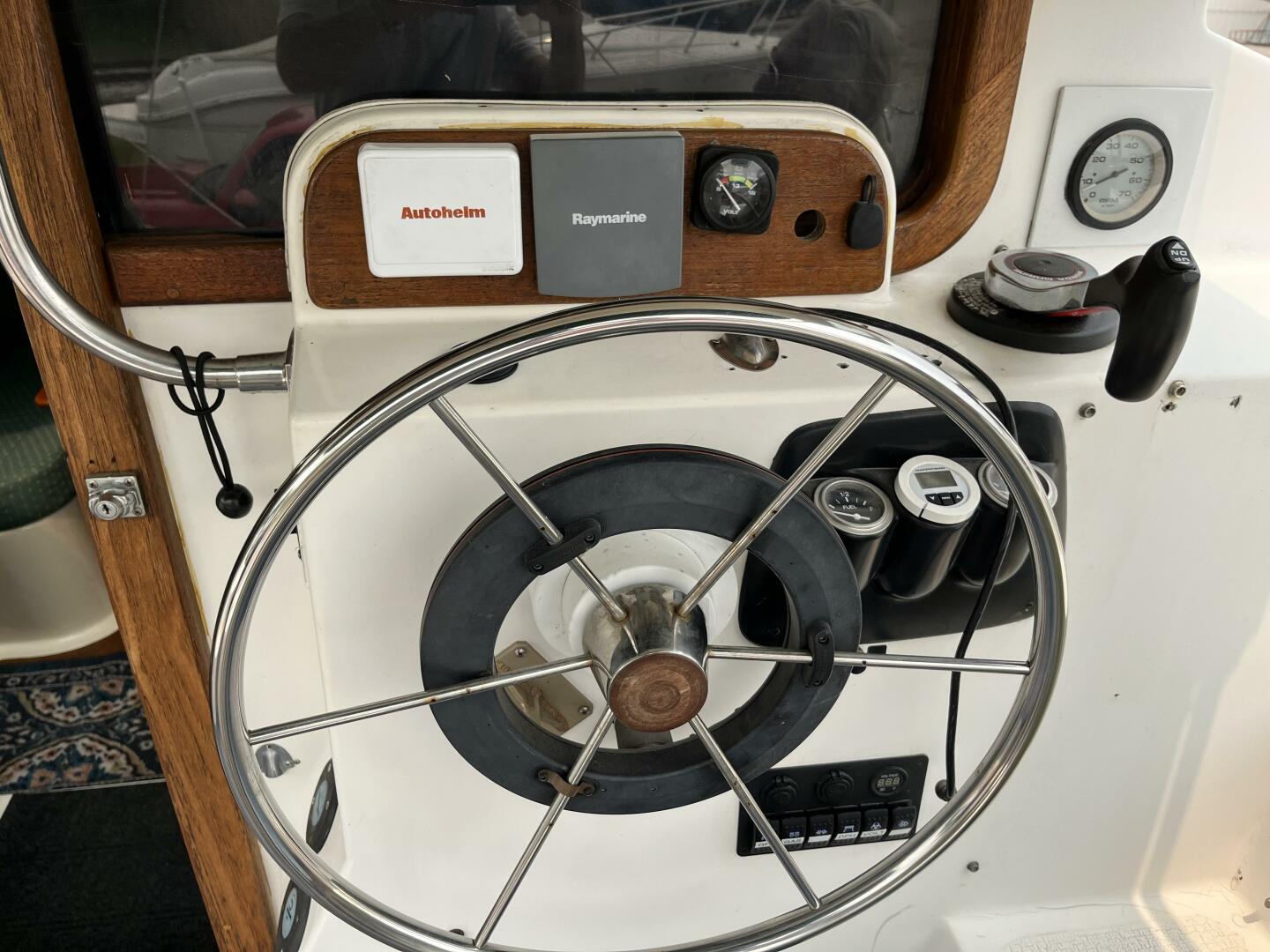 Ursa 34ft Gemini Yacht For Sale