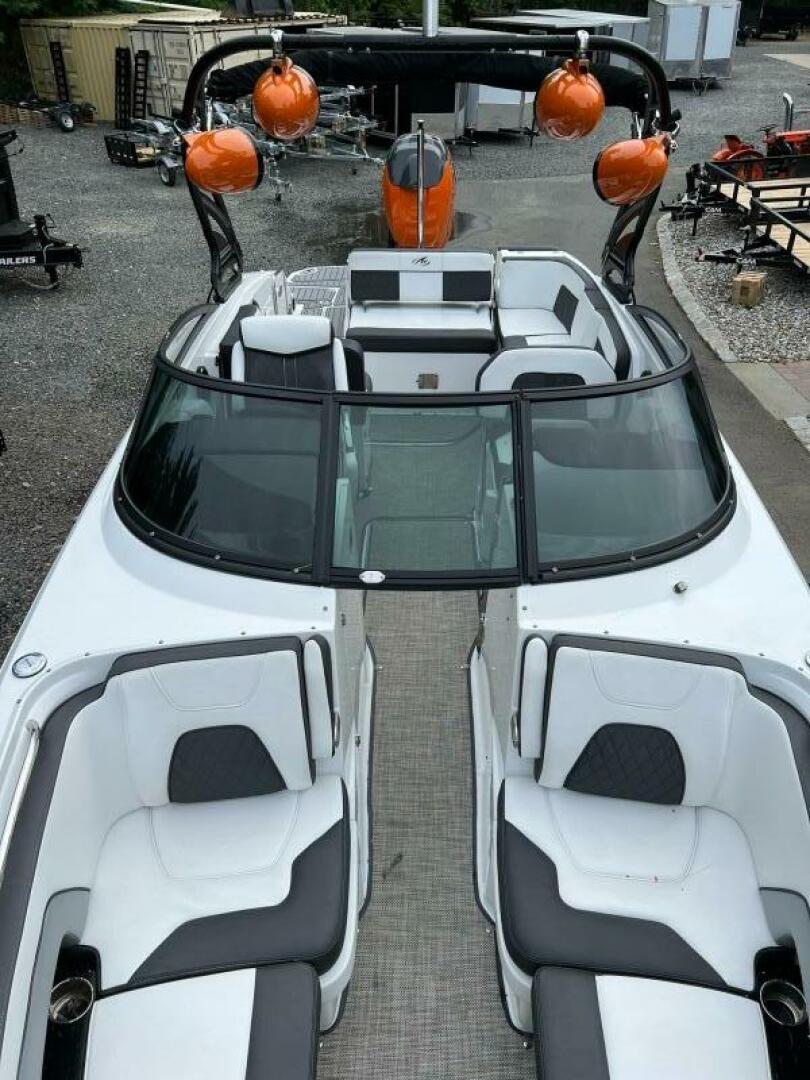 29ft 2021 Monterey Yacht For Sale Virgin Islands Yacht Broker