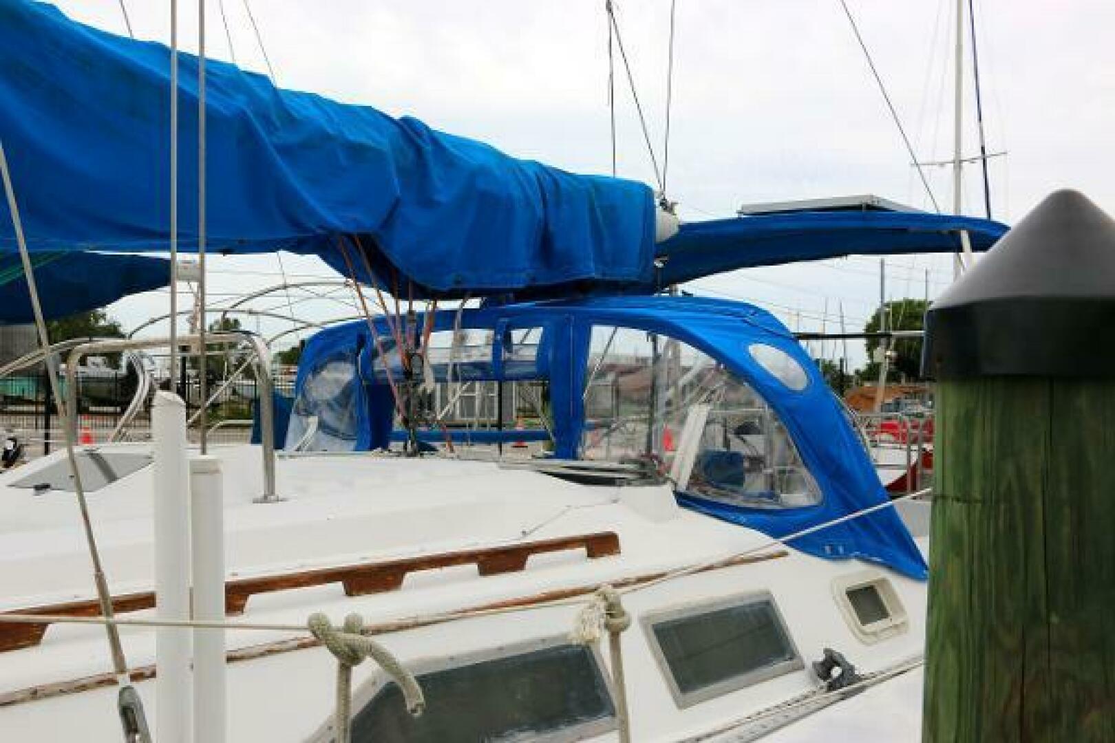 34ft Hunter Yacht For Sale