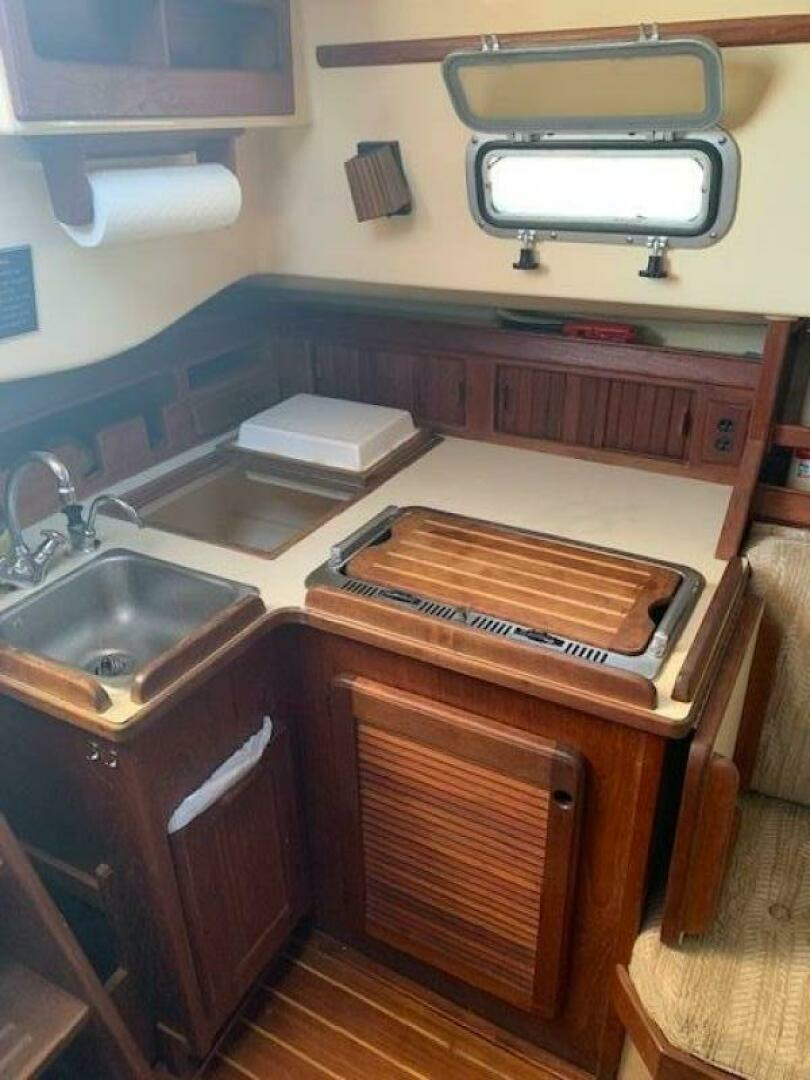 Orion 27ft Island Packet Yacht For Sale Orion 27ft Island Packet Yacht For Sale