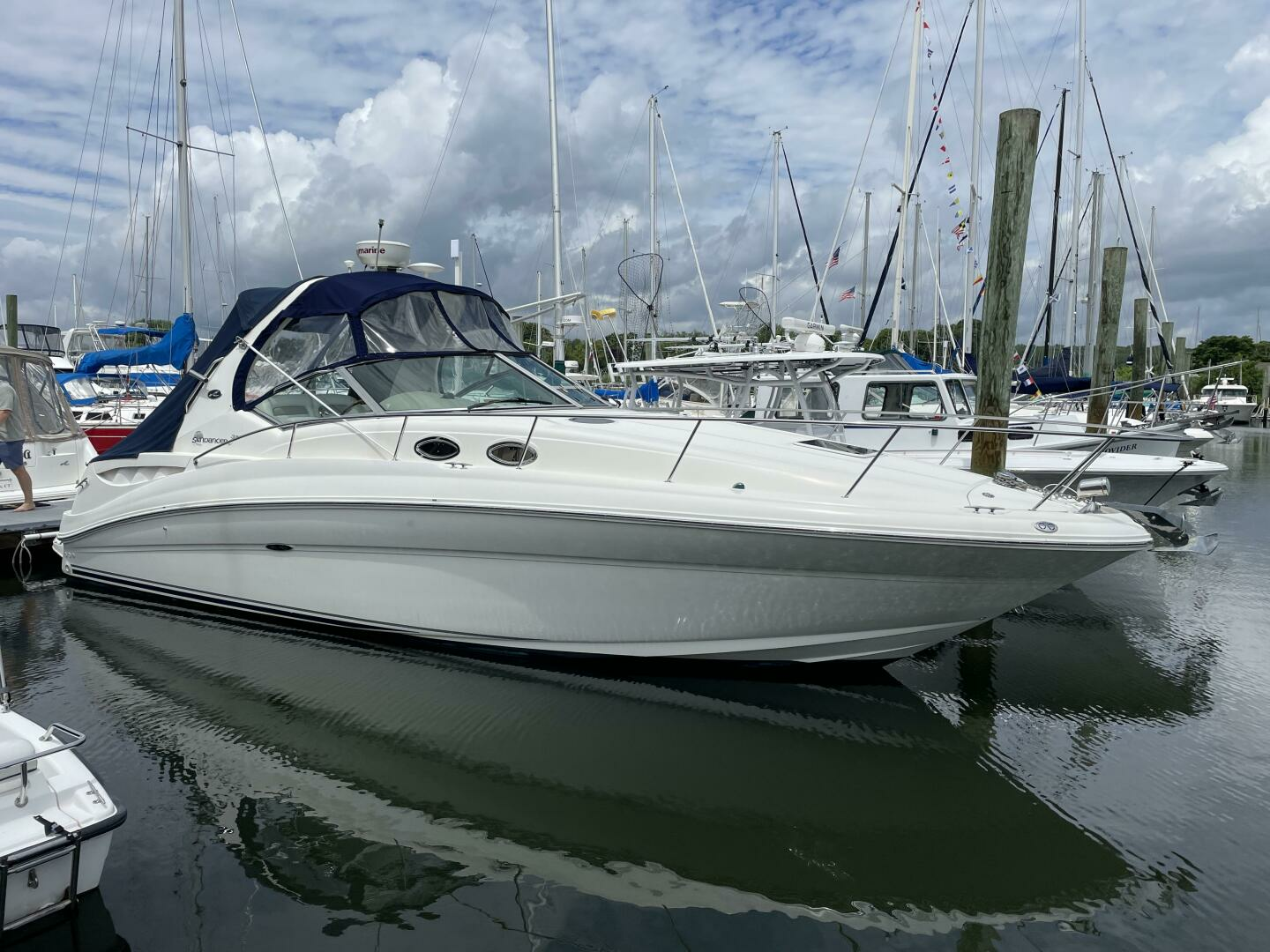 JOHNNY BOY 32ft Sea Ray Yacht For Sale JOHNNY BOY 32ft Sea Ray Yacht For Sale