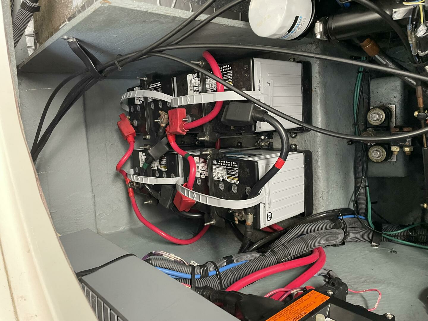 JOHNNY BOY 32ft Sea Ray Yacht For Sale JOHNNY BOY 32ft Sea Ray Yacht For Sale