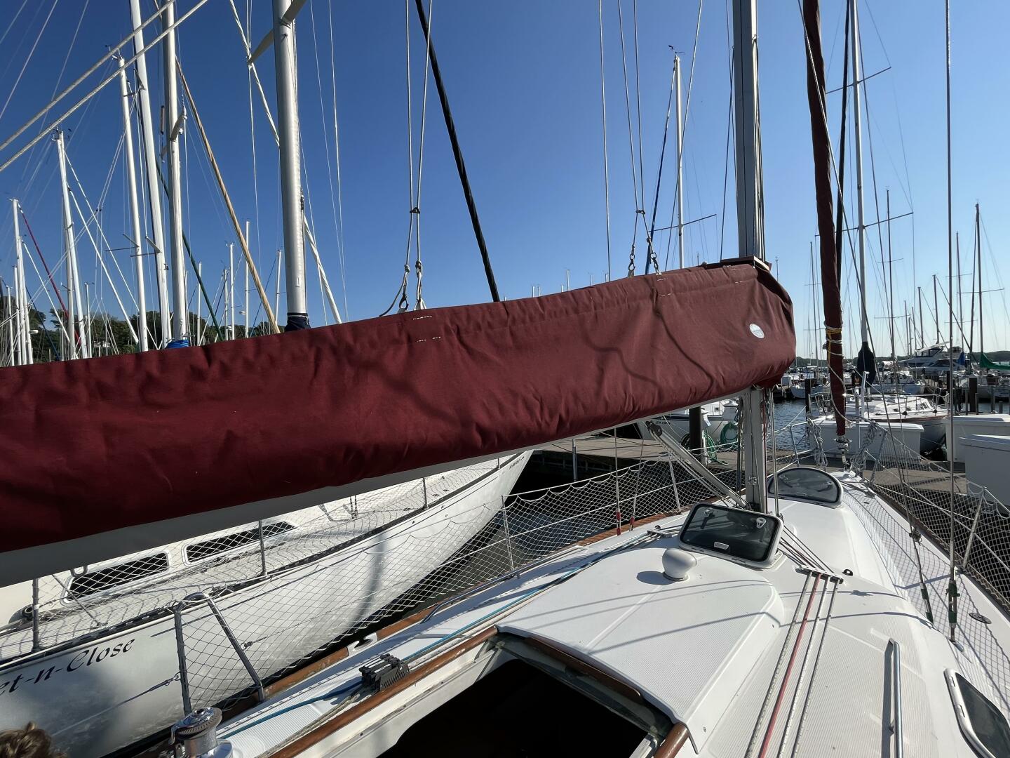 Joy Ride 33ft Beneteau Yacht For Sale