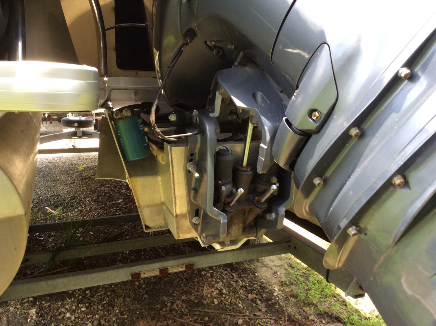 25ft Aqua Patio Yacht For Sale