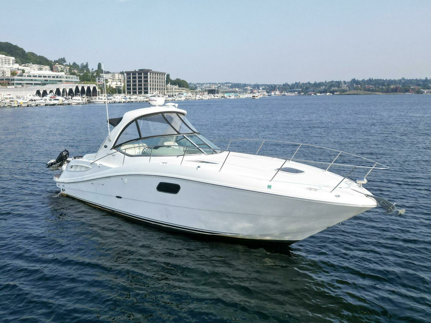Sea Ray 350 Sundancer Yacht For Sale