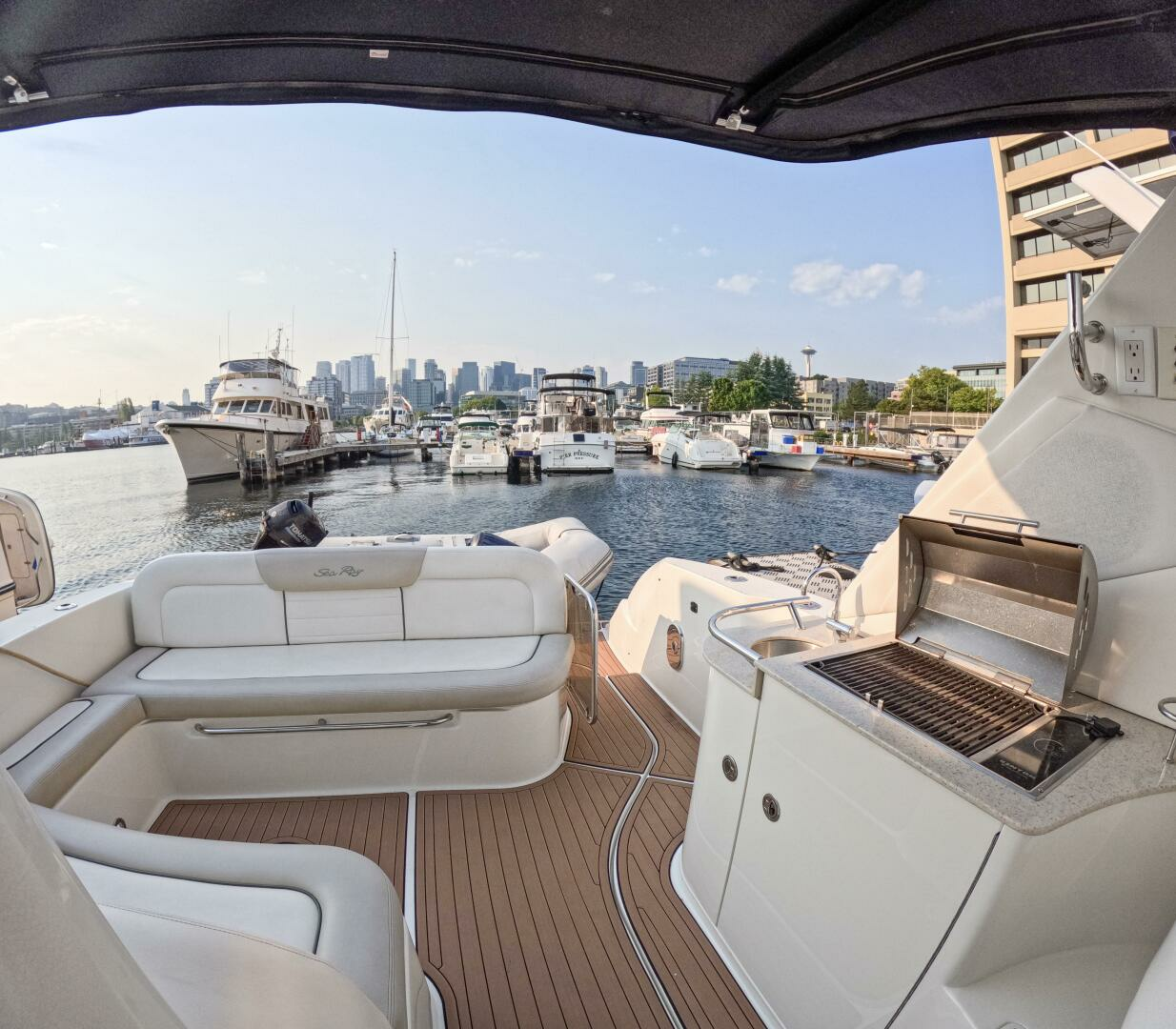 Sea Ray 350 Sundancer Yacht For Sale