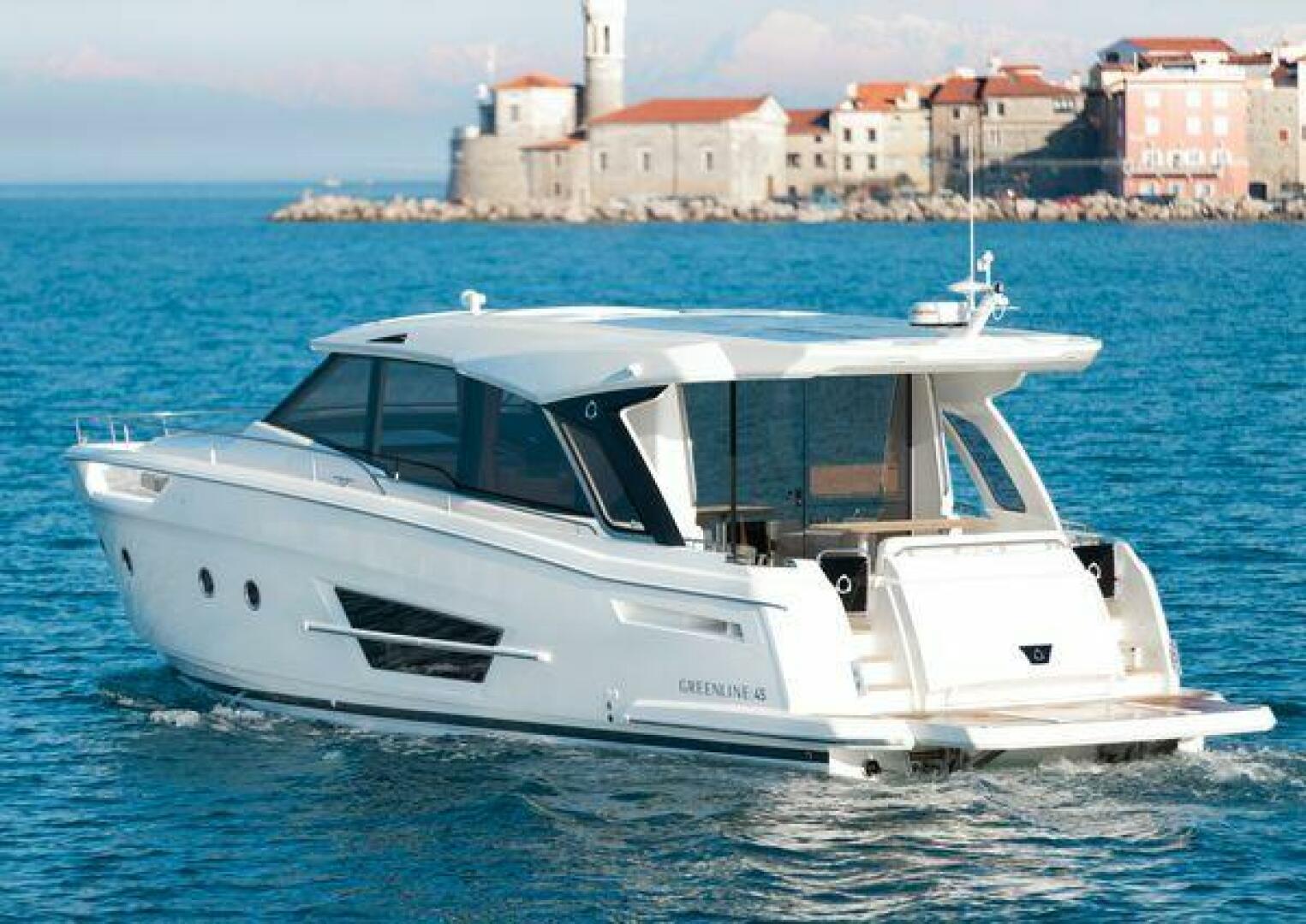Greenline 45 Coupe Hybrid - Photo 2