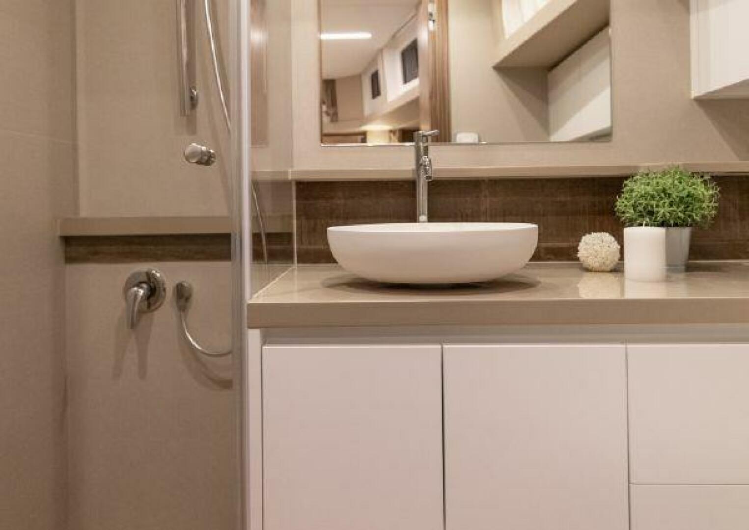 Greenline 45 Coupe Hybrid - Photo 14