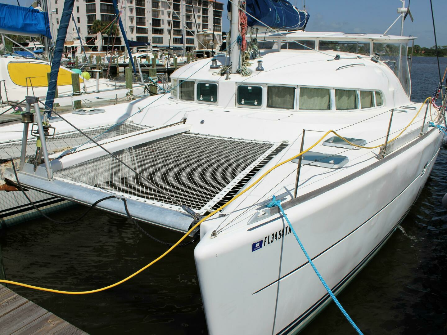 2000 Lagoon 410 Owners Version, photo 1 of 30