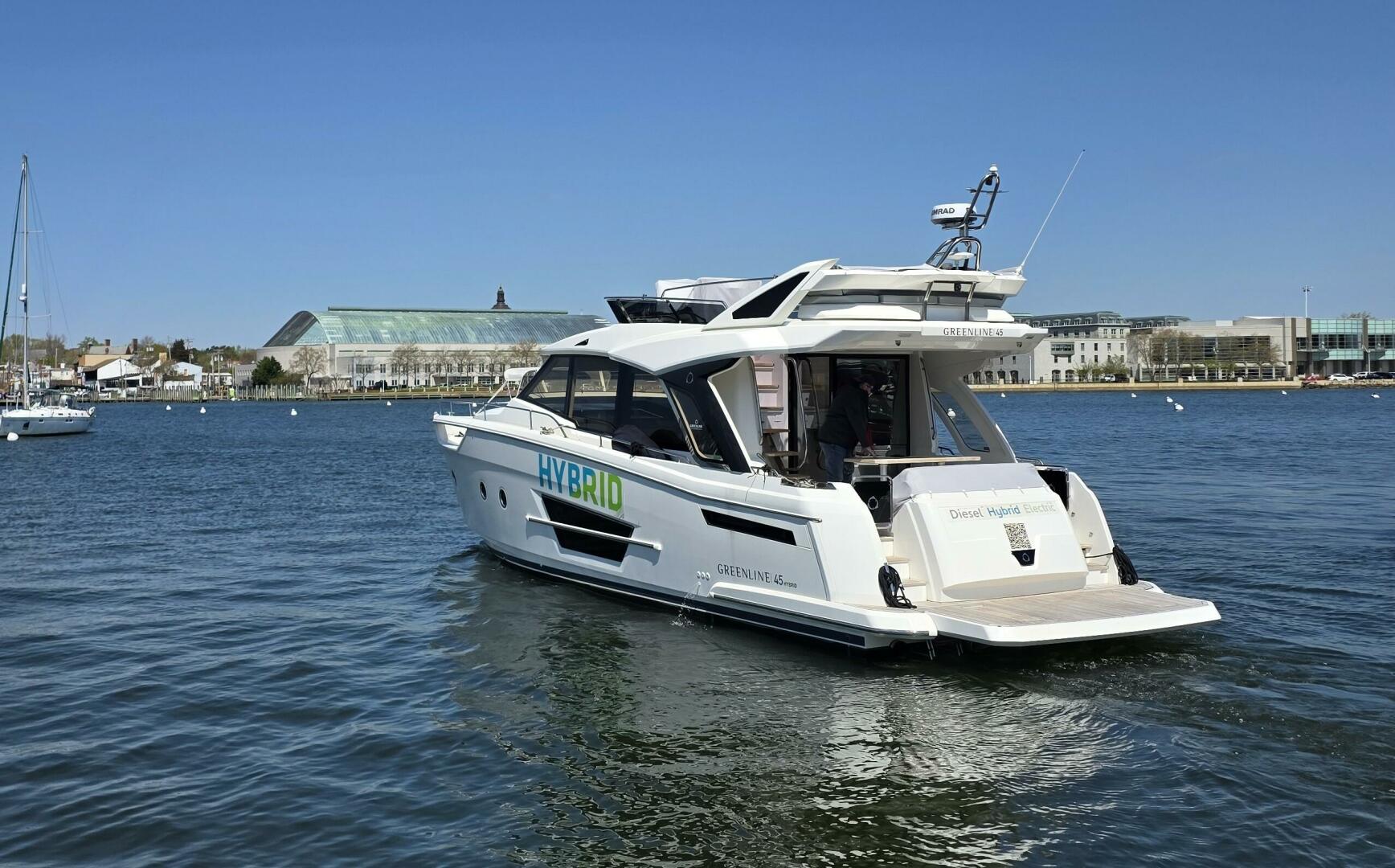 Greenline 45 Fly Hybrid - Photo 2