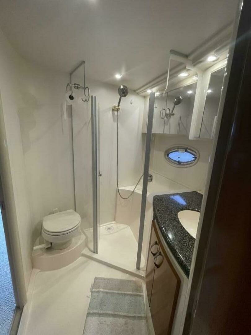 CANNONBALL 36ft Carver Yacht For Sale CANNONBALL 36ft Carver Yacht For Sale