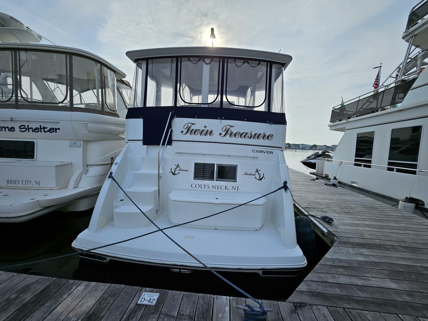 1998 Carver 405 Aft Cabin for sale
