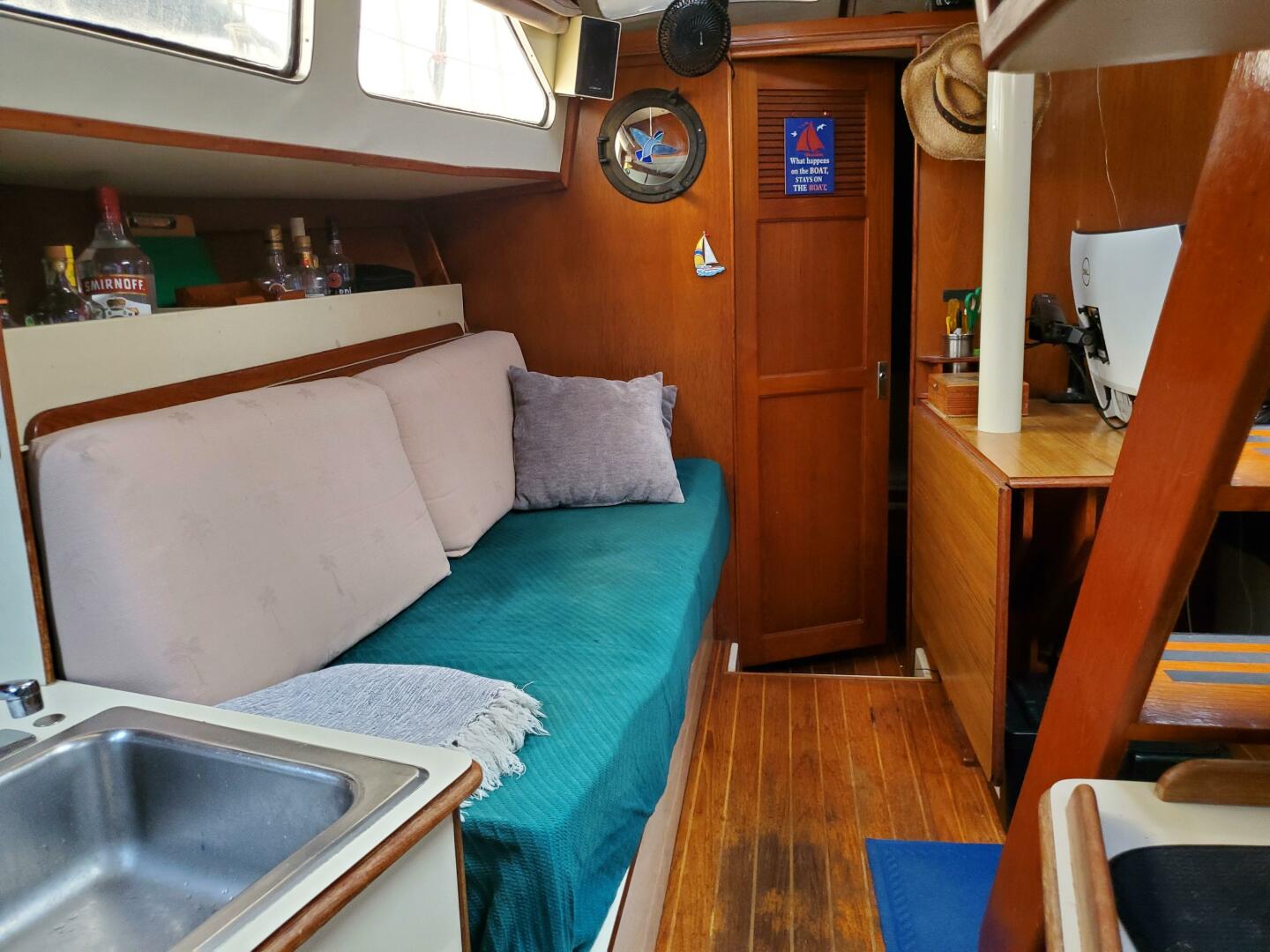 Chasin rsquo  Summer 37ft Irwin Yacht For Sale