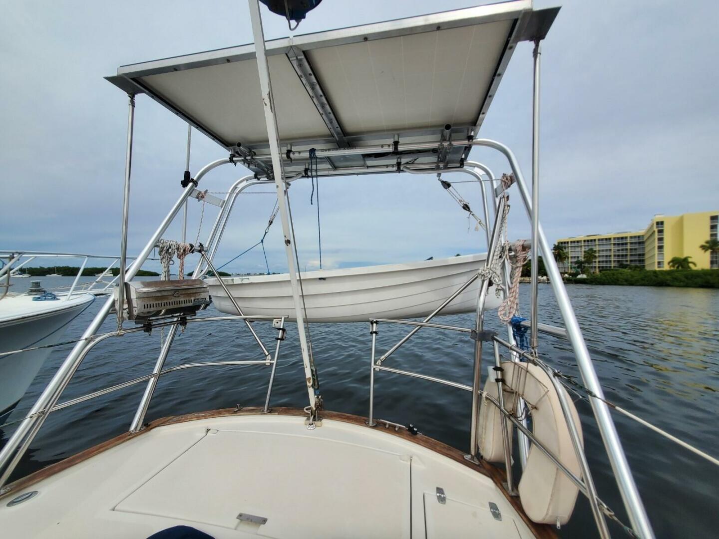 Chasin rsquo  Summer 37ft Irwin Yacht For Sale