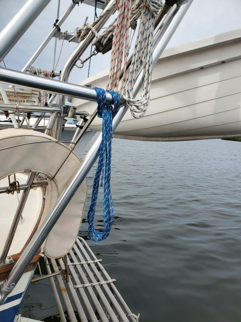 Chasin rsquo  Summer 37ft Irwin Yacht For Sale