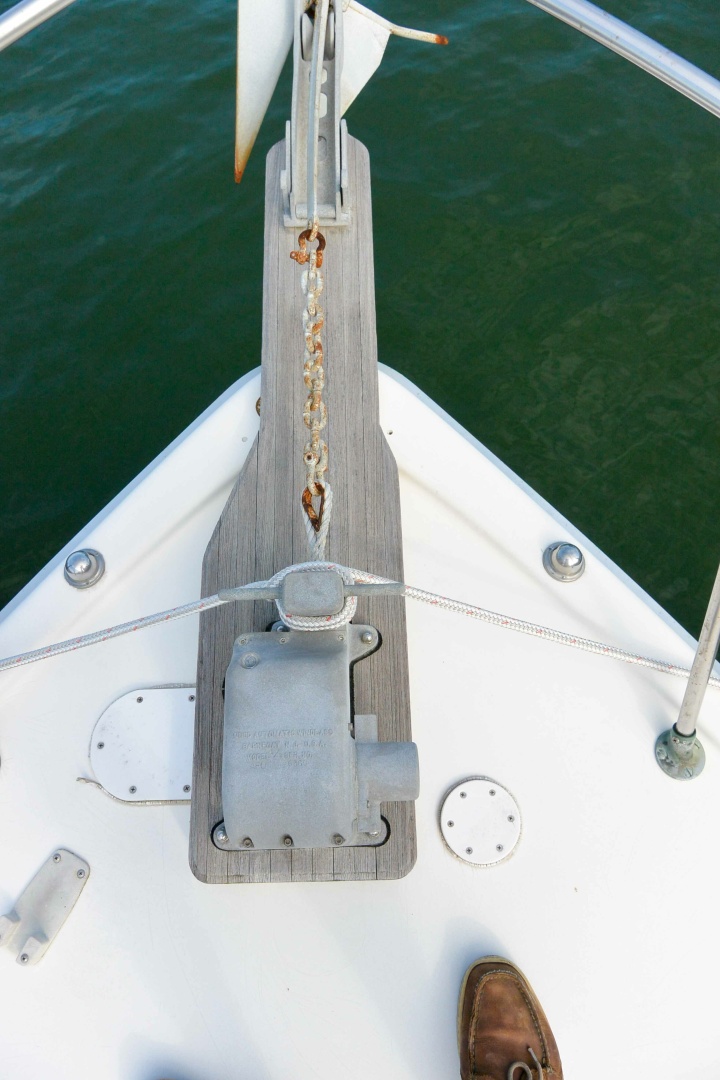 Anchor pulpit 