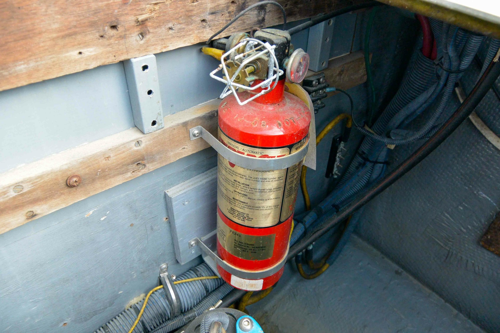 Fireboy engine fire extinguisher 