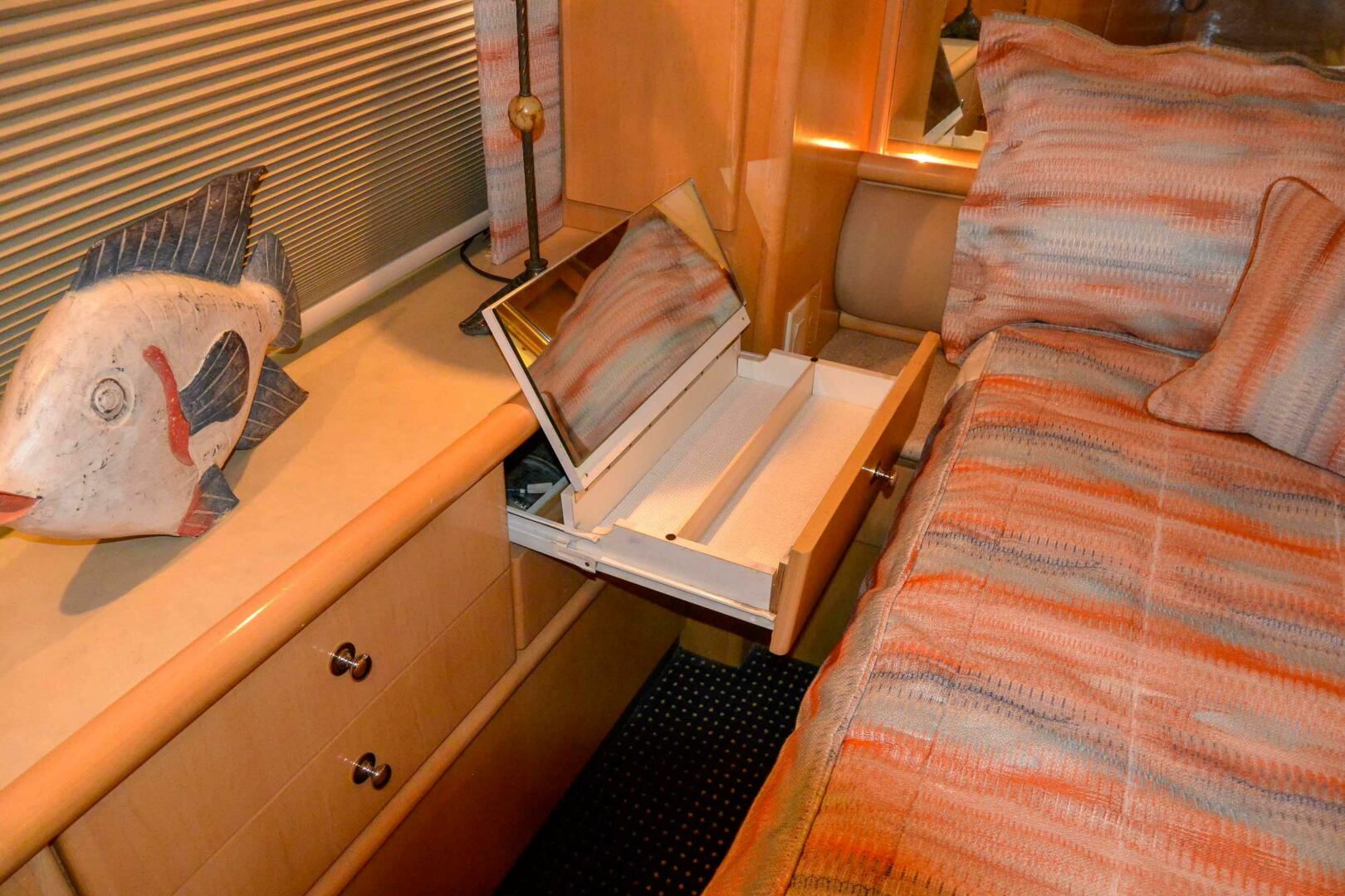 Picure of Miss N Link