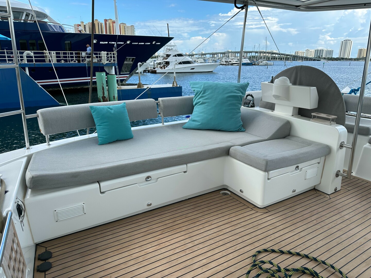 ZEN 62ft Lagoon Yacht For Sale