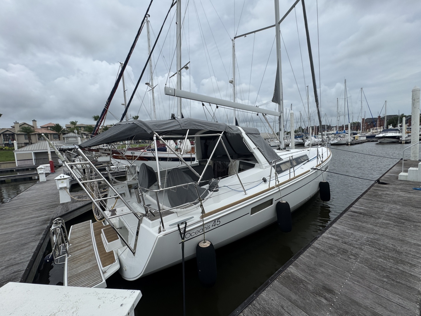 2017 Beneteau Oceanis 45