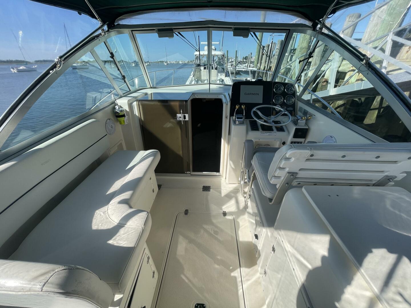 FO REEL 30ft Pursuit Yacht For Sale