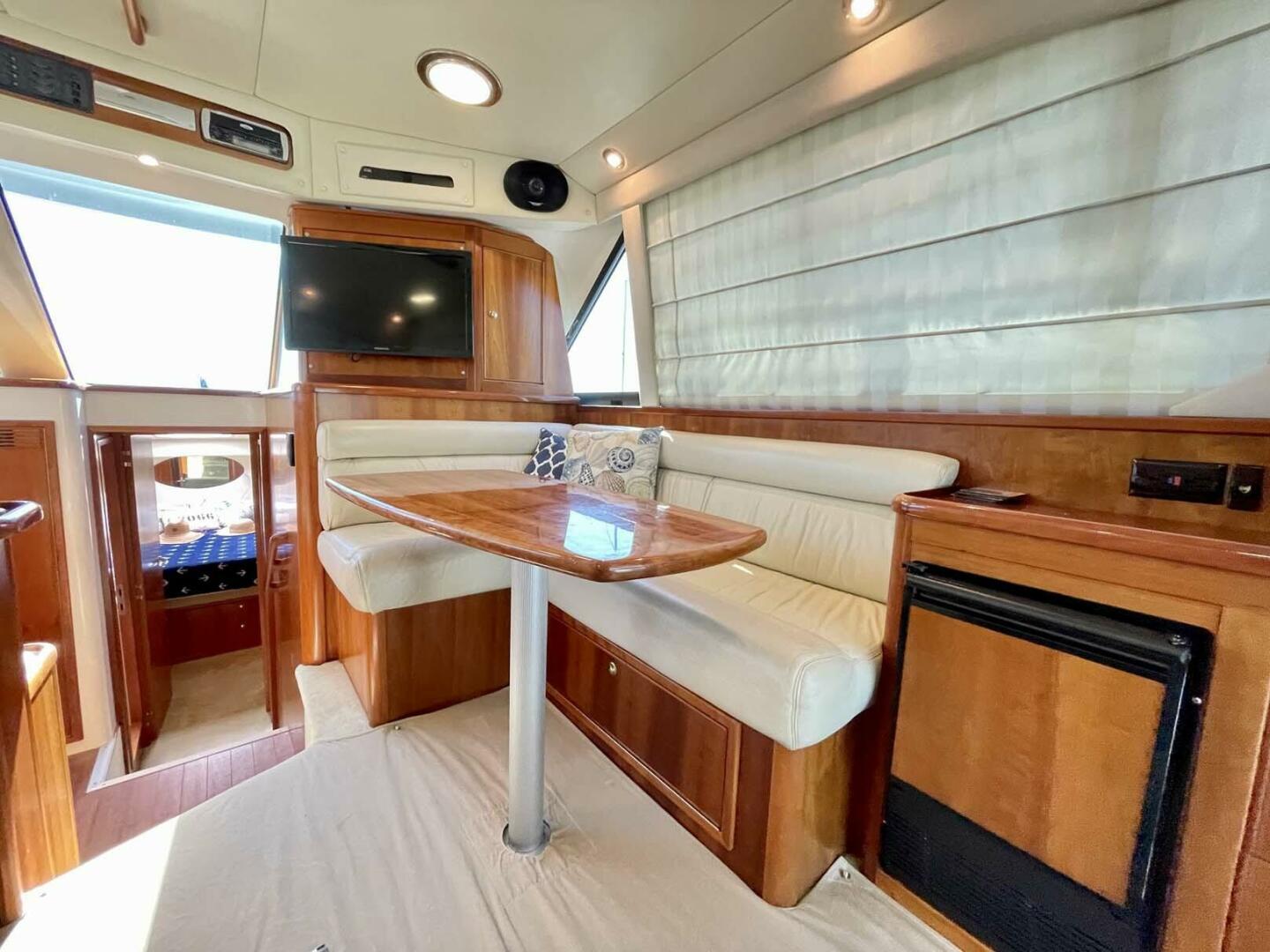 Synergy 40ft Wellcraft Yacht For Sale