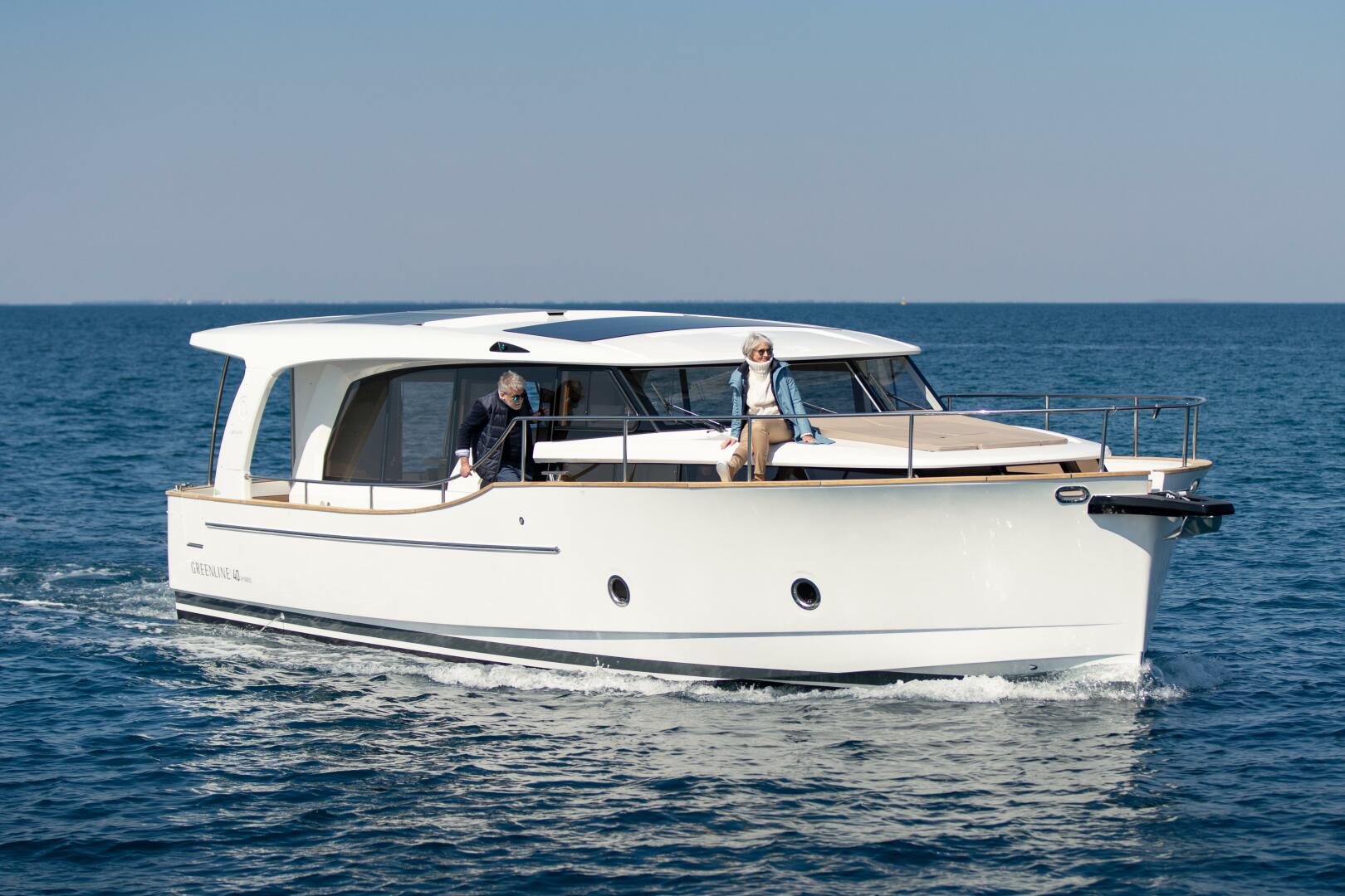 Greenline 40 Hybrid