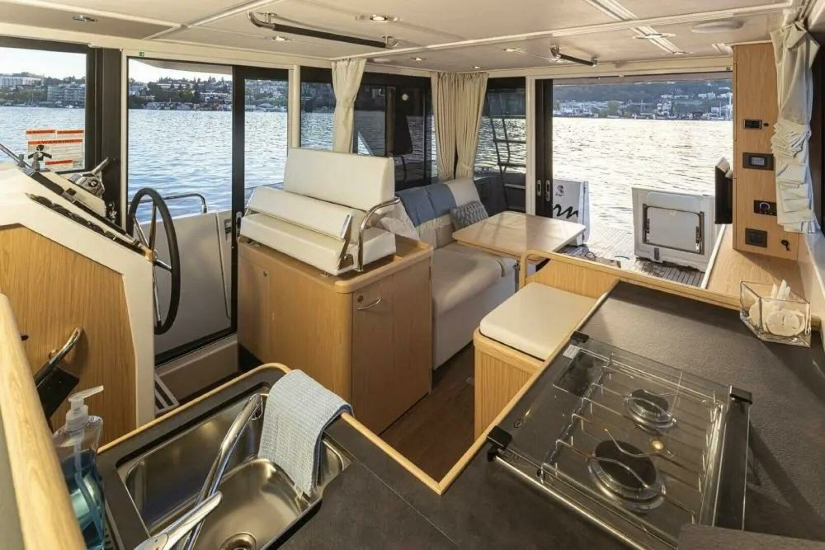 35' 2022 Swift Trawler 35 "La Bernacle" For Sale