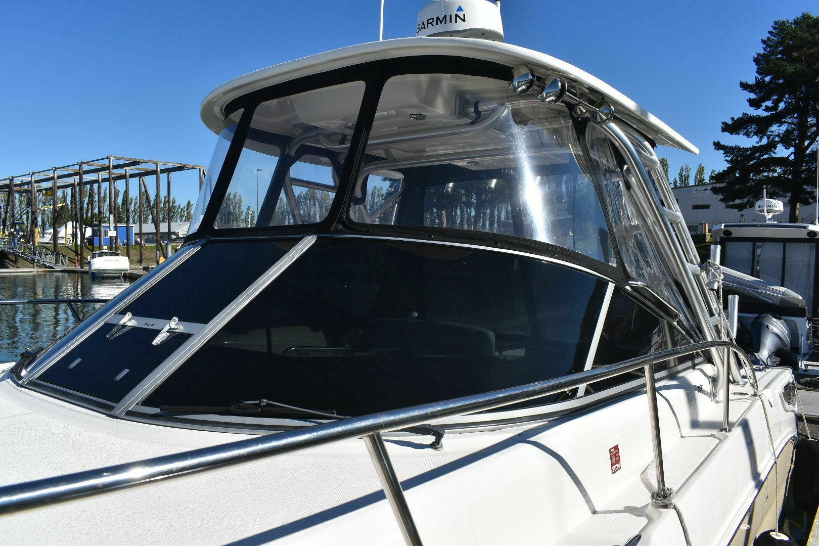 ALEXIS 29ft Sea Ray Yacht For Sale