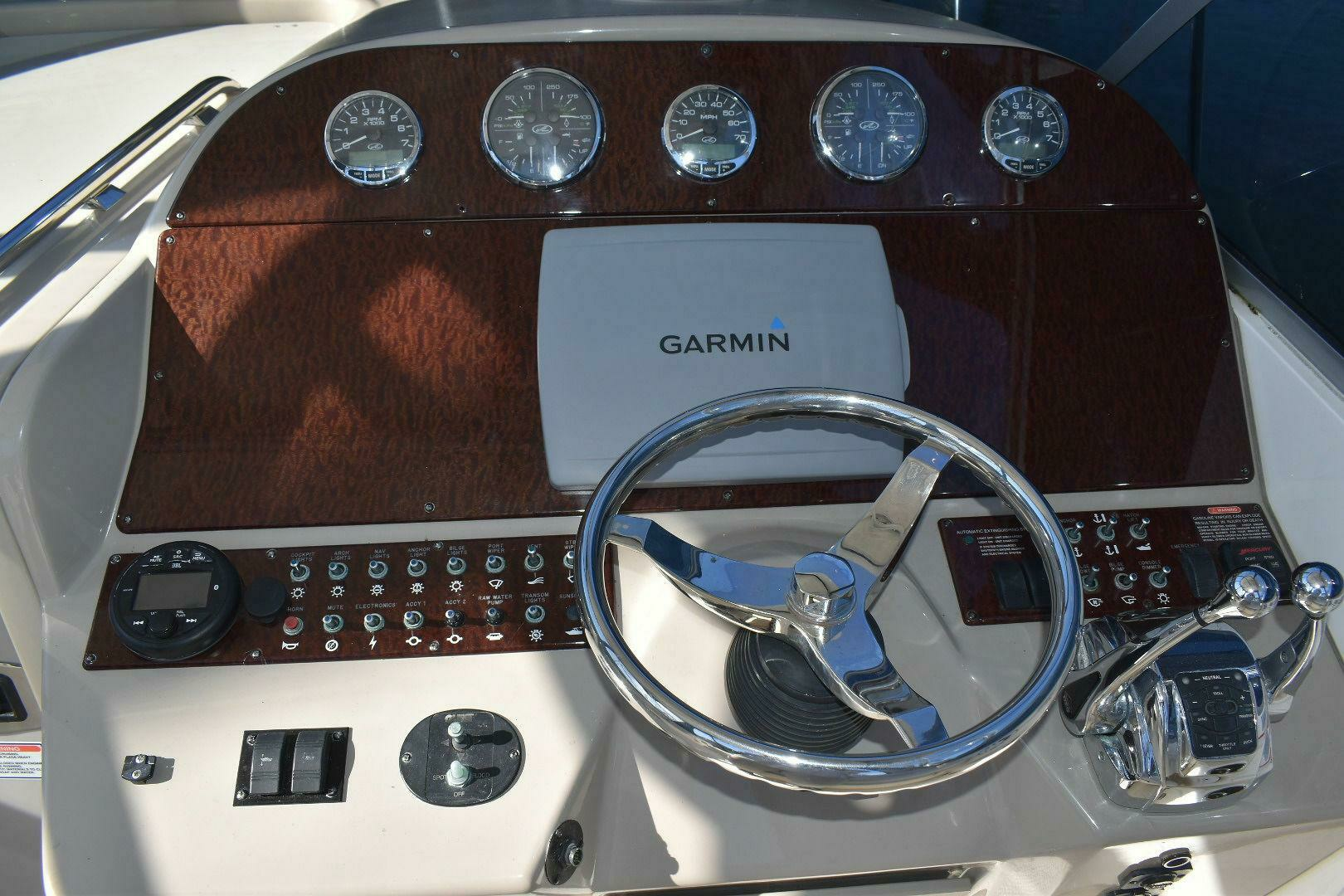 Sea Ray  Yacht For Sale
