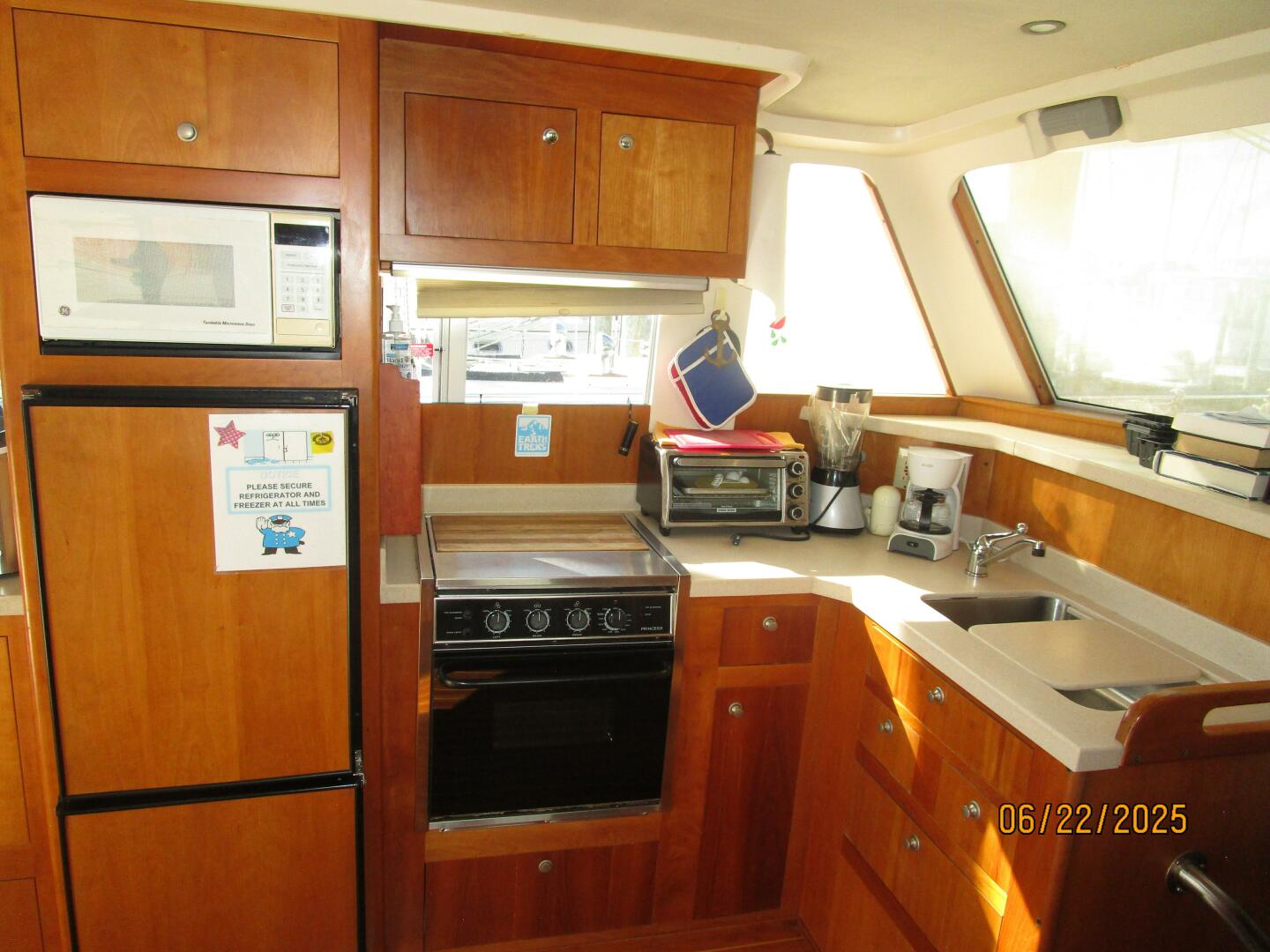 Yinzer 39ft Mainship Yacht For Sale
