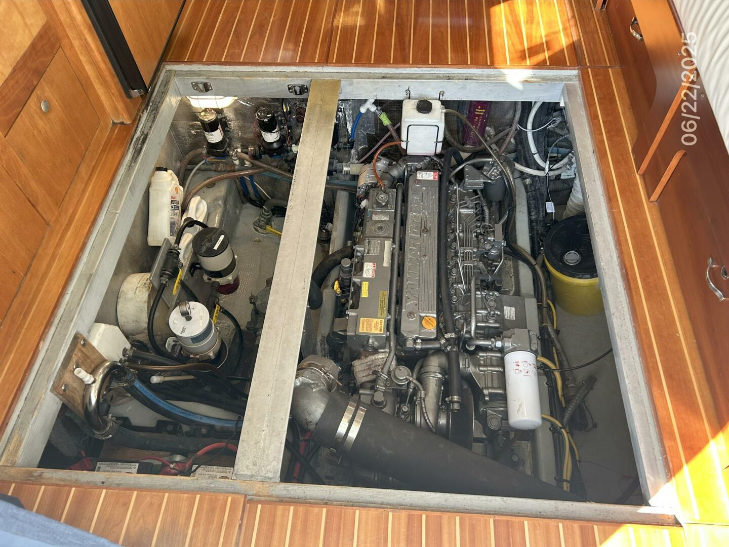 Yinzer 39ft Mainship Yacht For Sale