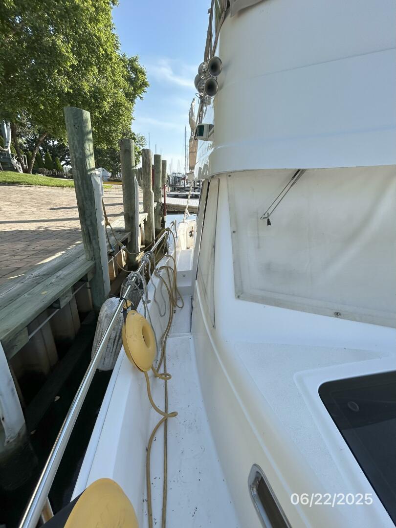 Yinzer 39ft Mainship Yacht For Sale