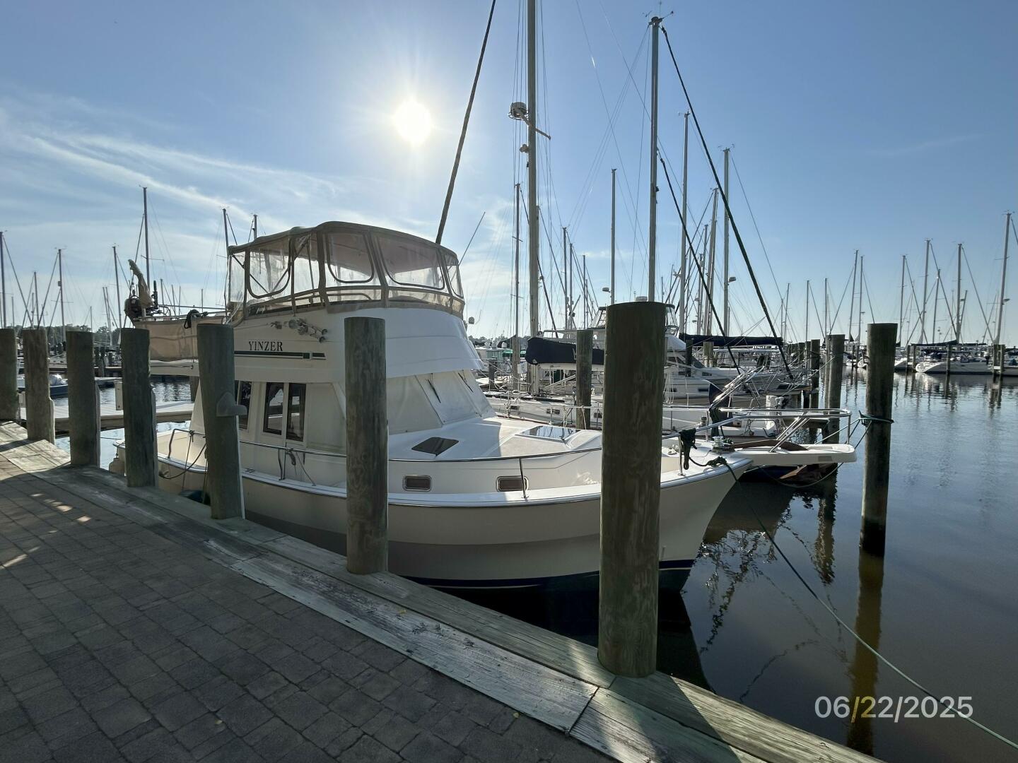 Yinzer 39ft Mainship Yacht For Sale