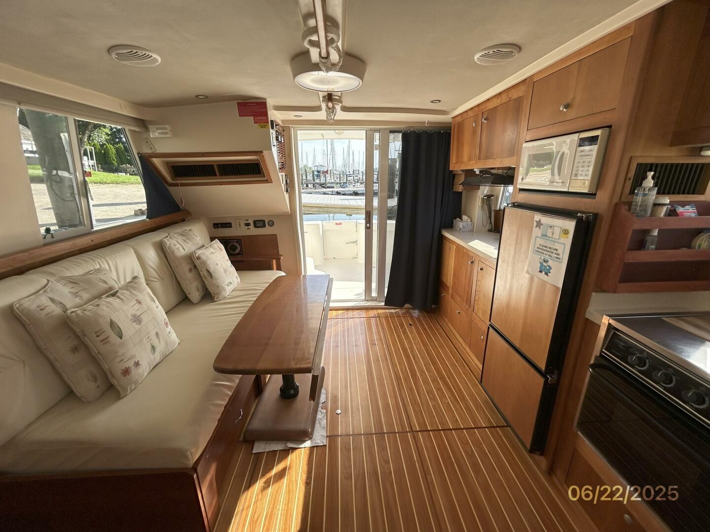 Yinzer 39ft Mainship Yacht For Sale
