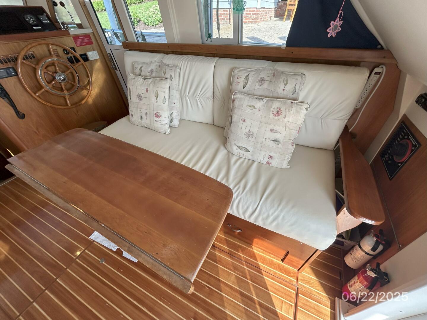Yinzer 39ft Mainship Yacht For Sale