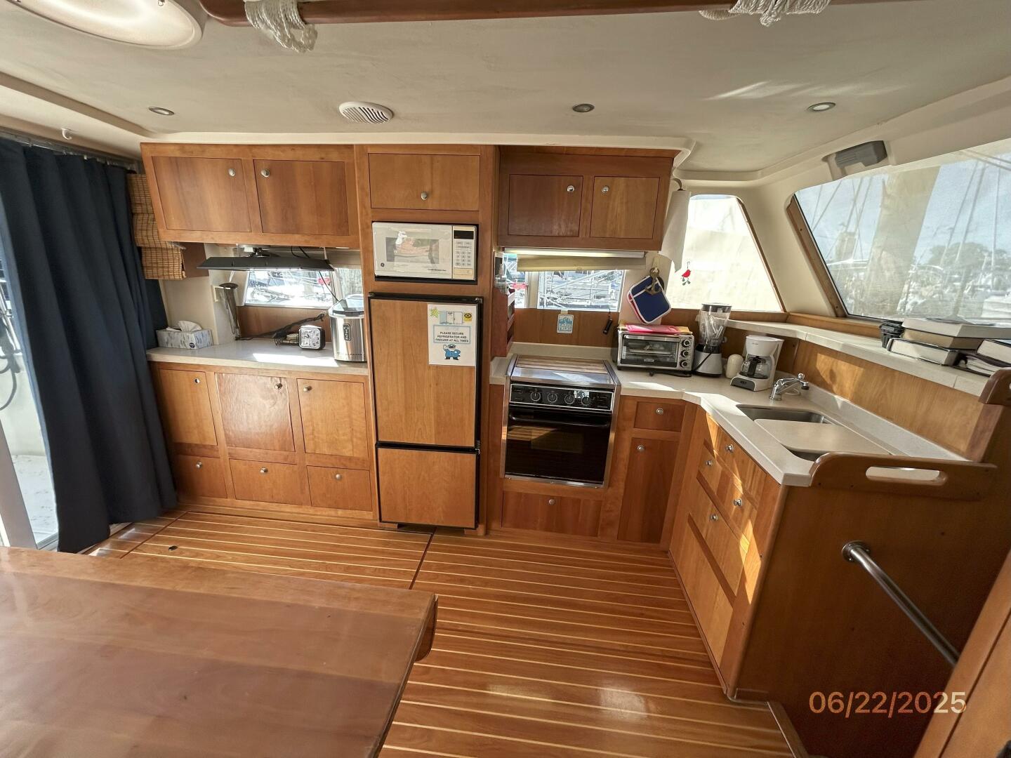 Yinzer 39ft Mainship Yacht For Sale