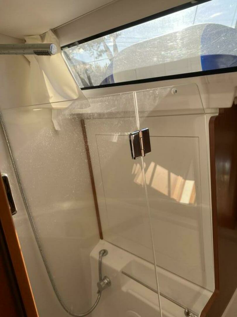 Cloud Nine 41ft Beneteau Yacht For Sale Cloud Nine 41ft Beneteau Yacht For Sale