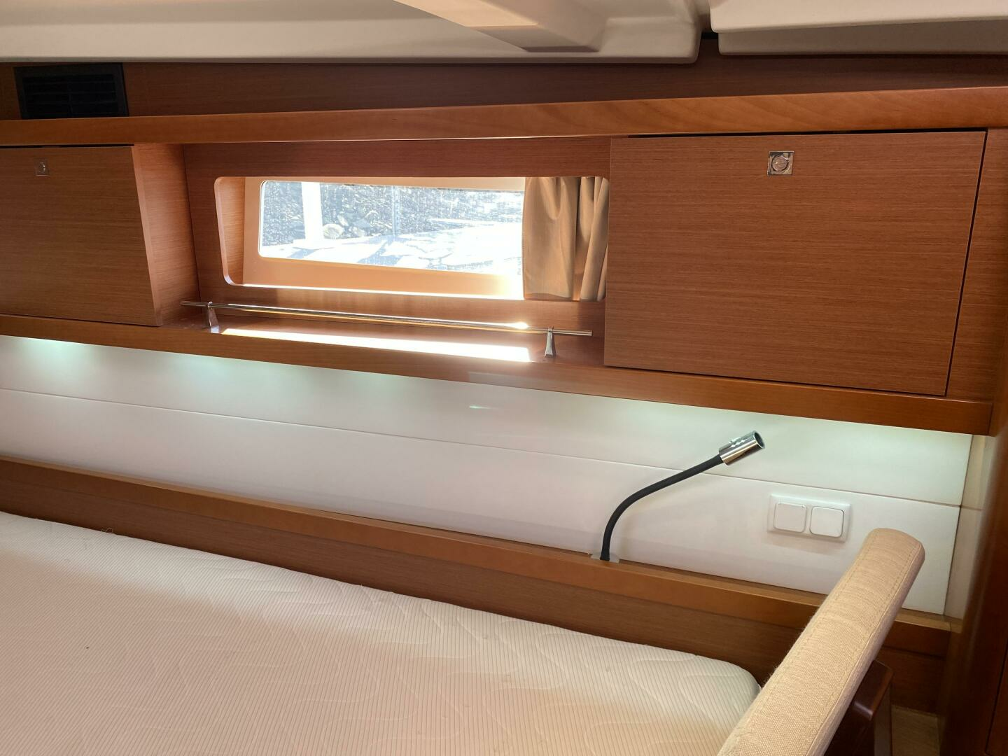 Cloud Nine 41ft Beneteau Yacht For Sale Cloud Nine 41ft Beneteau Yacht For Sale