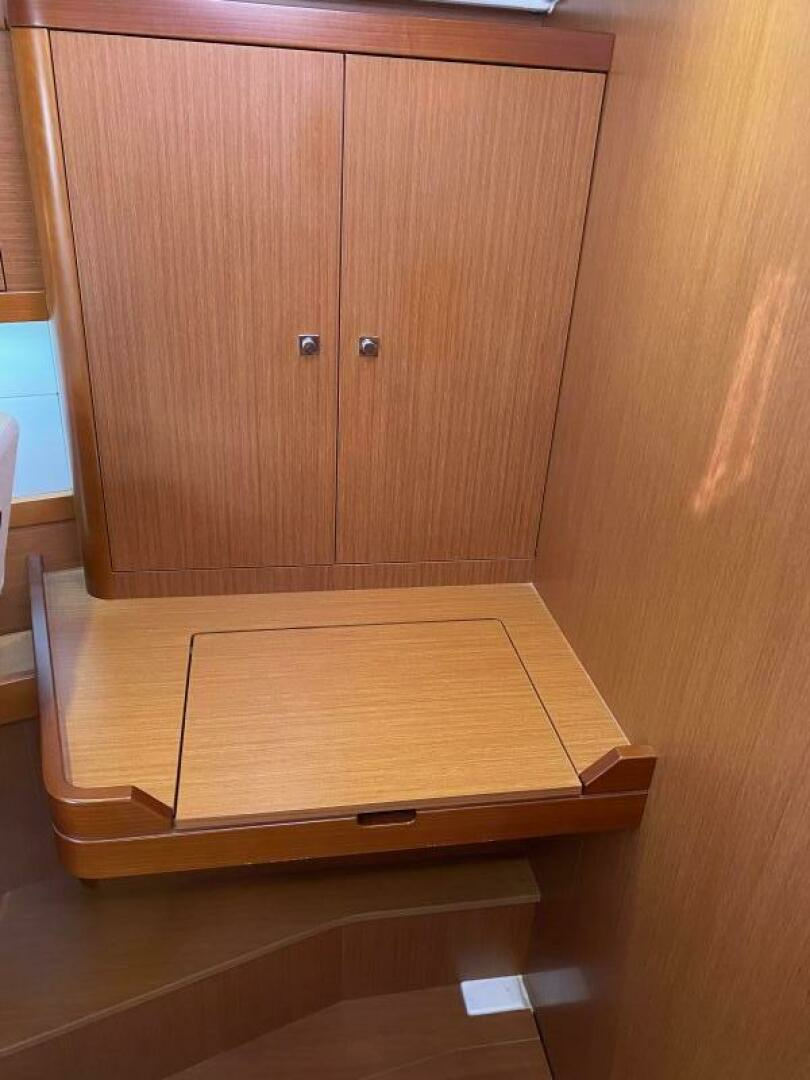 Cloud Nine 41ft Beneteau Yacht For Sale Cloud Nine 41ft Beneteau Yacht For Sale