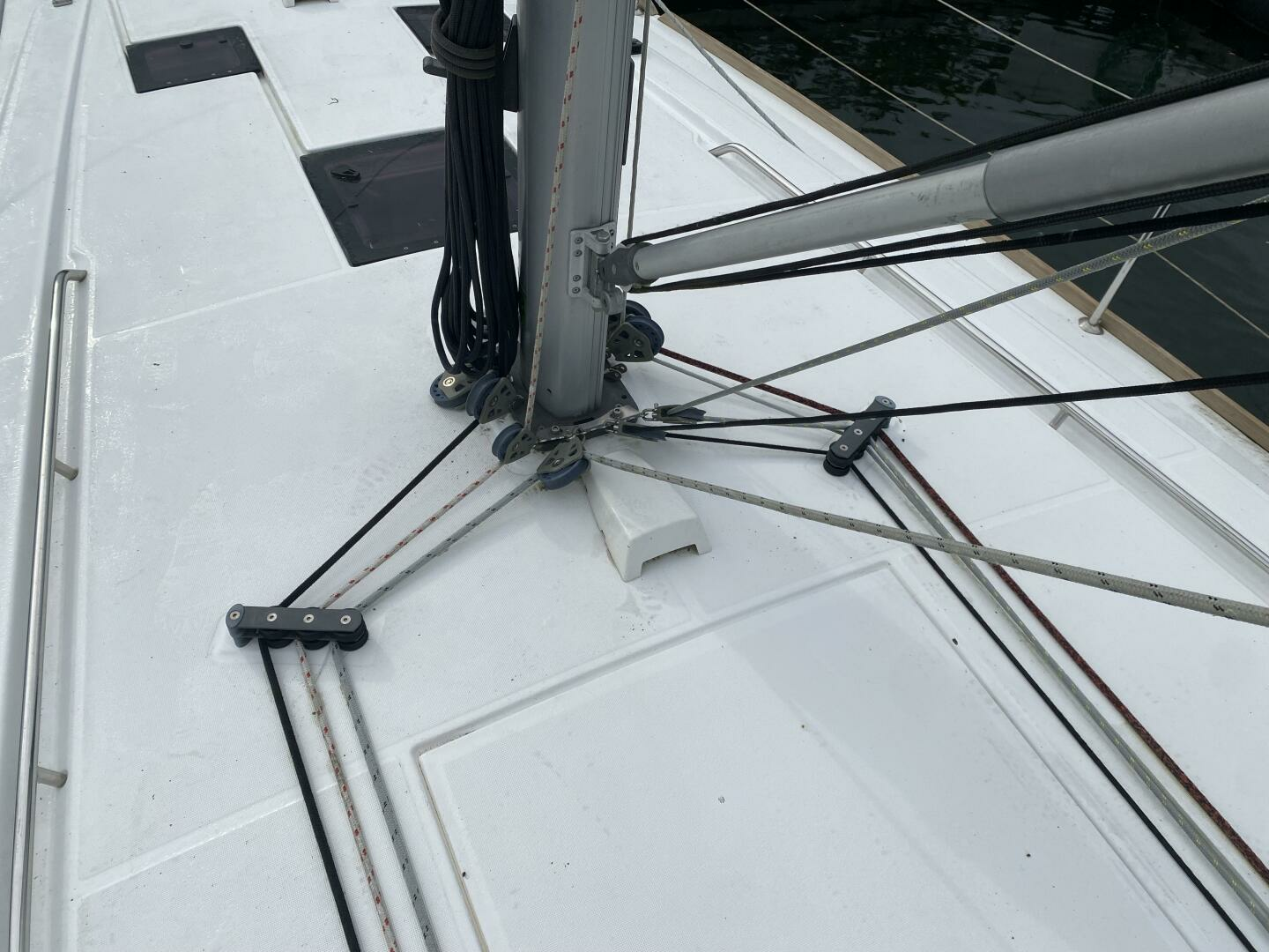 Cloud Nine 41ft Beneteau Yacht For Sale Cloud Nine 41ft Beneteau Yacht For Sale