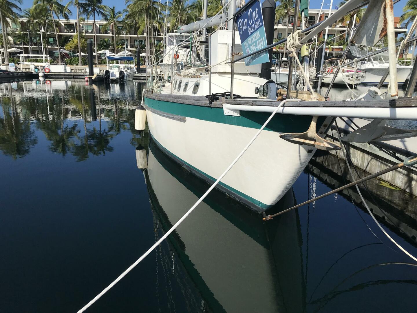 Karana 39ft Horizon Yacht For Sale