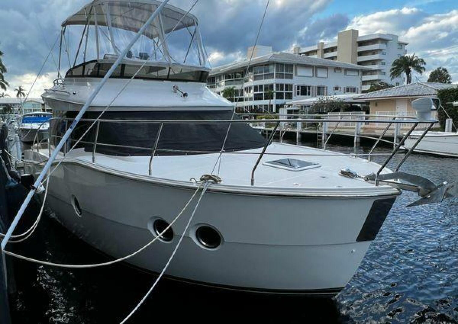 Carver 34 Flybridge Command Bridge — Duke - Photo 6