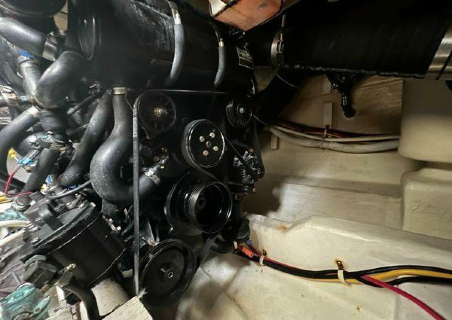 Carver 34 Flybridge Command Bridge — Duke - Photo 34