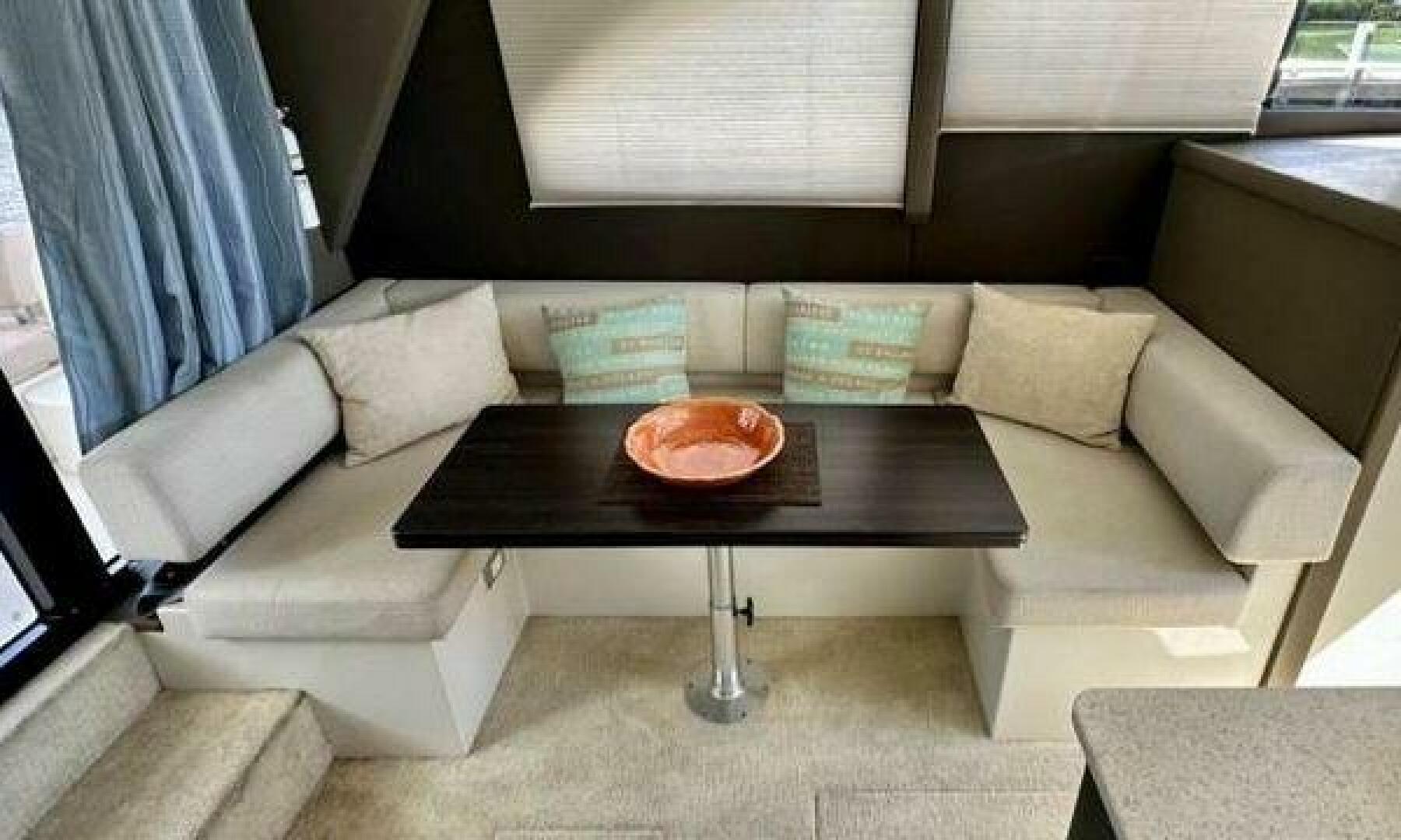 Carver 34 Flybridge Command Bridge — Duke - Photo 23