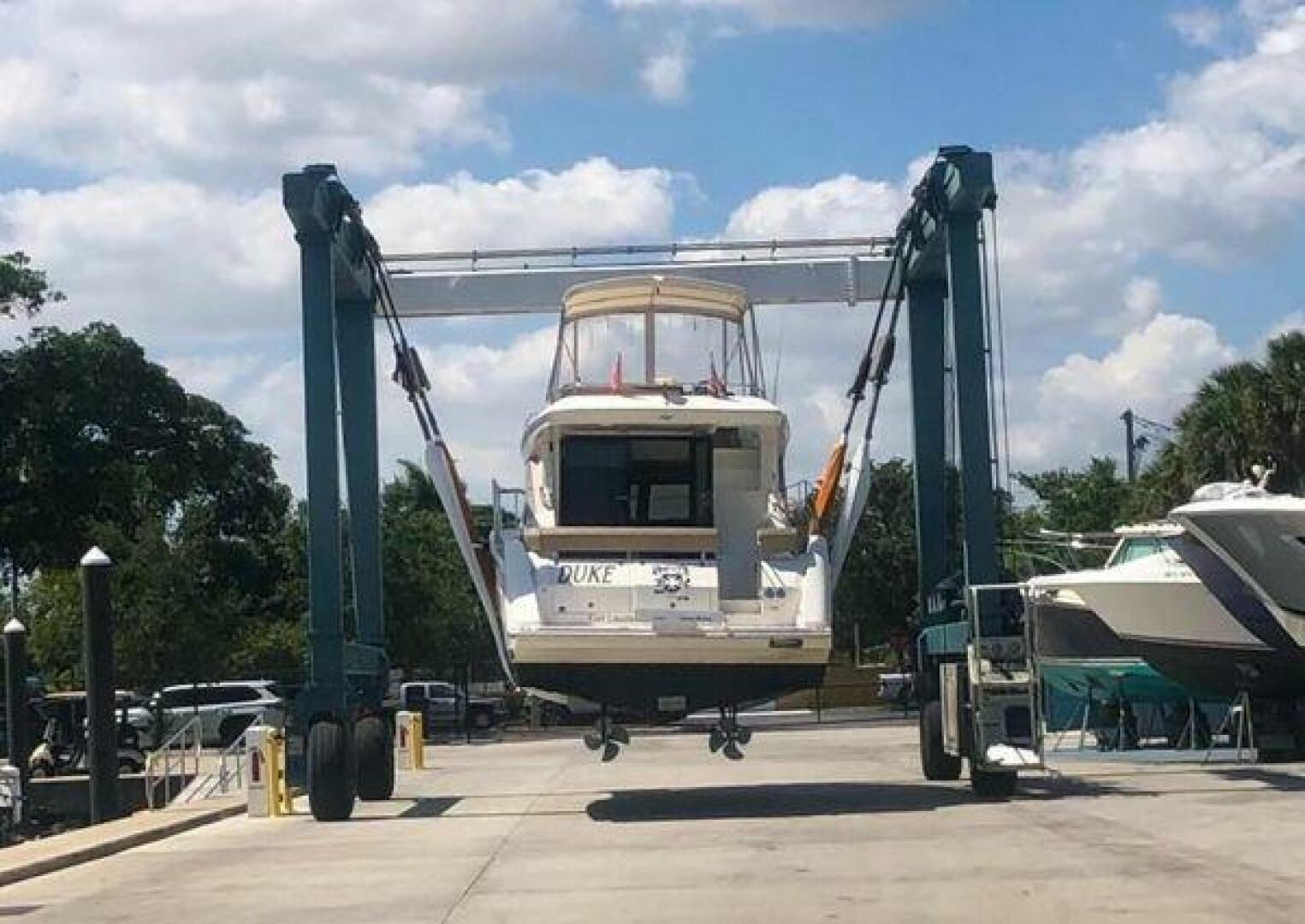 Carver 34 Flybridge Command Bridge — Duke - Photo 41