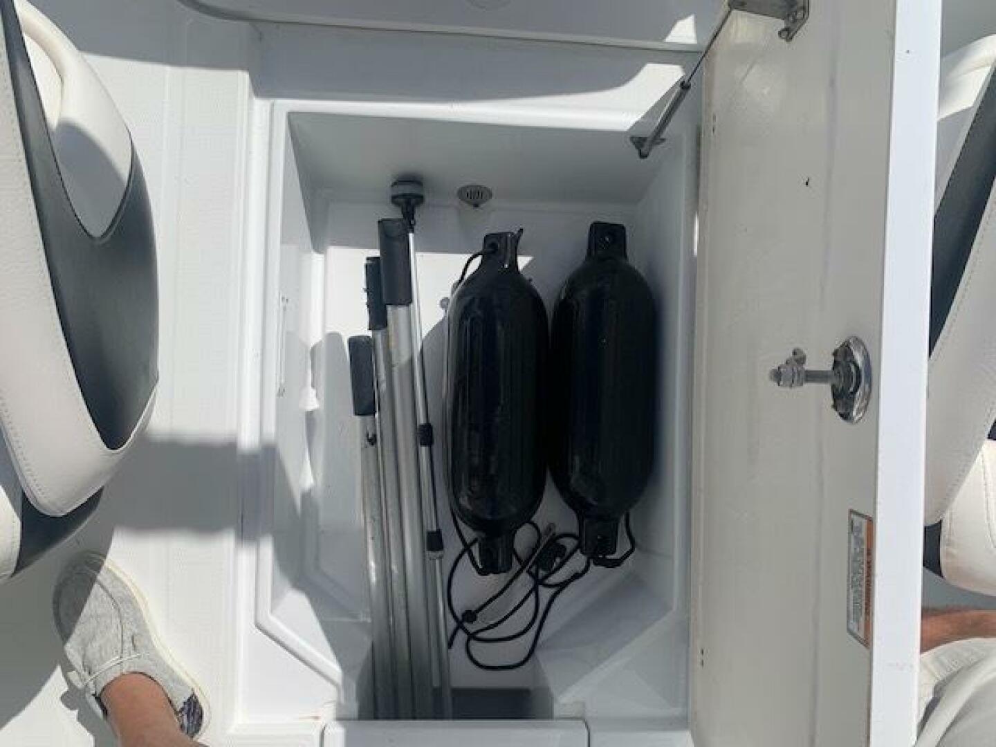 Sway Easy 22ft SouthWind Yacht For Sale