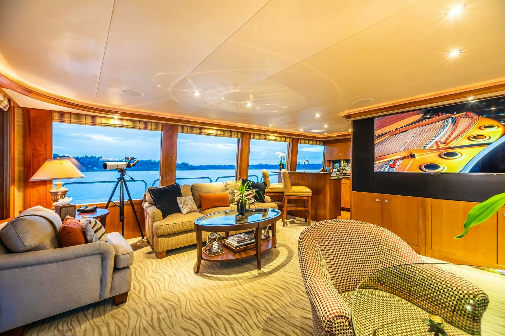 SERENGETI 130ft Westport Yacht For Sale