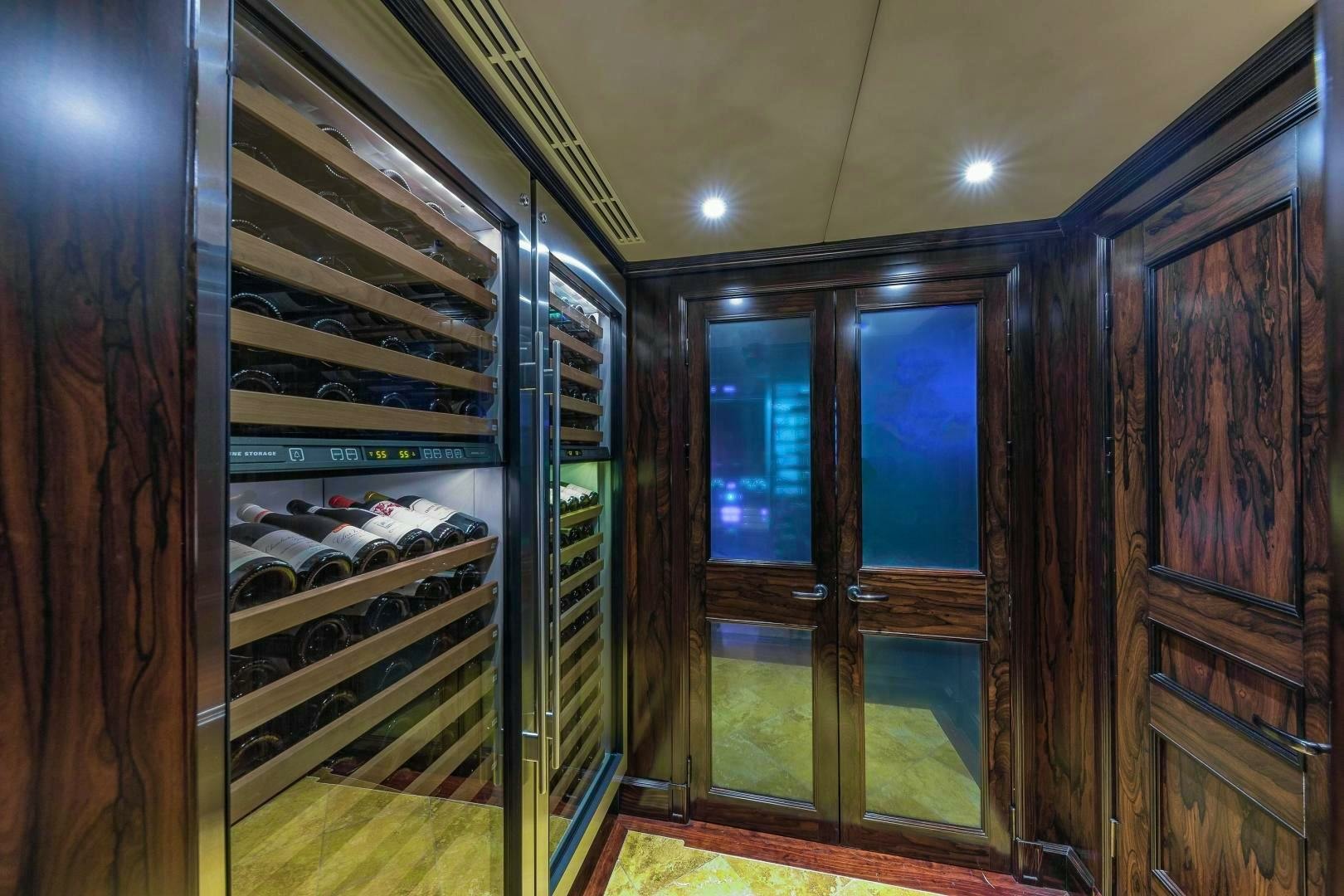 UNBRIDLED 191ft Trinity Yachts Yacht For Sale