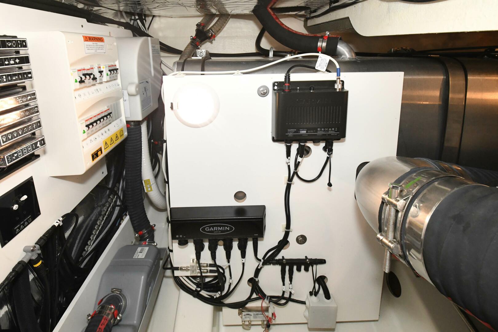 2023 Prestige 42' The Oceanaire Simon Graham Yachts